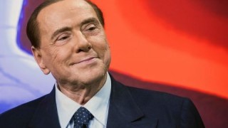 Кой слага ръка на солидното богатство на Силвио Берлускони?