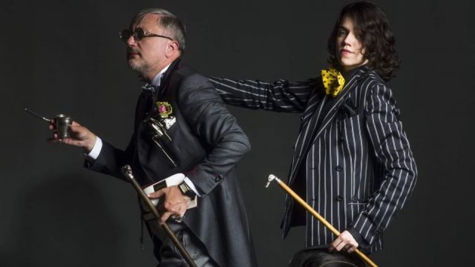 Последният любим на Денди превъзмогна кончината му и се върна отново на улицата