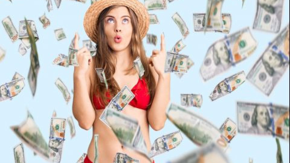 До средата на месеца: Мощен дъжд от пари ще се изсипе над три зодии!