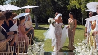 Марая отведе Мара Отварачката до олтара и…