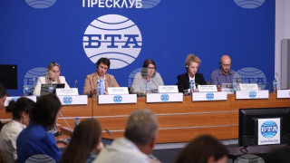 МОЩЕН ОТПОР! Бюрократите на Сорос си глътнаха граматиката за Иво Прокопиев! Българските журналисти ги сложиха на място (ЕКСКЛУЗИВНО ВИДЕО)