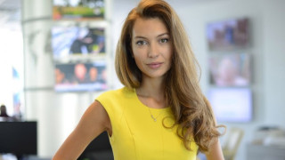 Фенове в шок: Никол вече е без ц*ц*: Премахна ли имплантите си?
