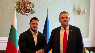 Делян Пеевски, лидер на ДПС и ПГ на ДПС-НОВО НАЧАЛО се срещна с шампиона Карлос Насар