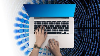 Спря Signal и Roblox в целия свят