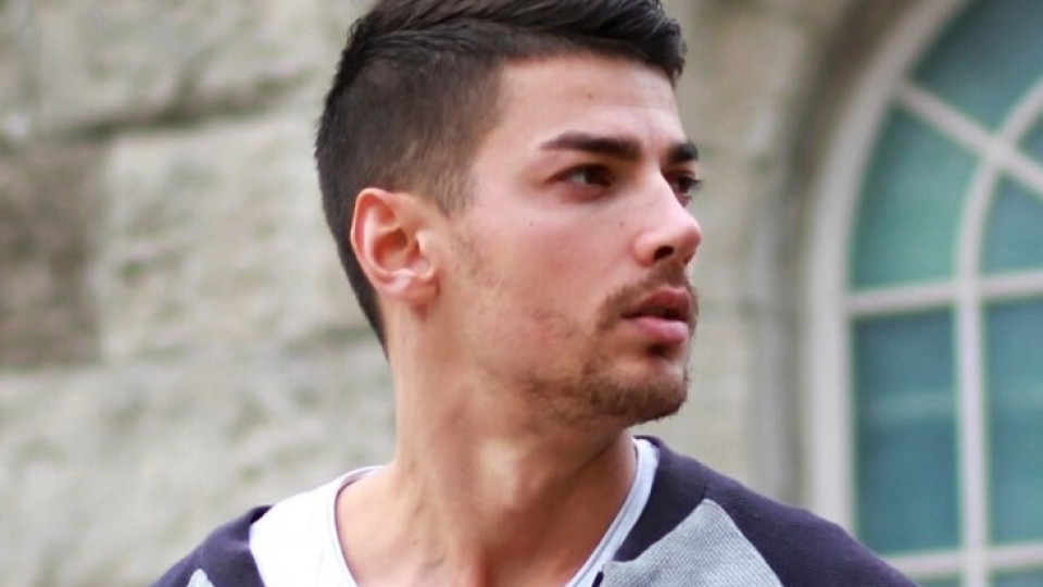 Георги Коджабашев отказал да стане инженер, защото машината за татуиране го „повикала“!