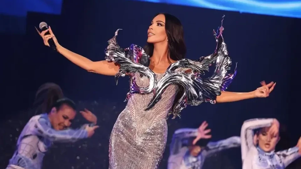 Плейбек скандал отеква след мегаконцерта на Галена