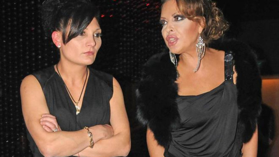 Край на дружбата! Ивана и Стояна се изпокараха за пари