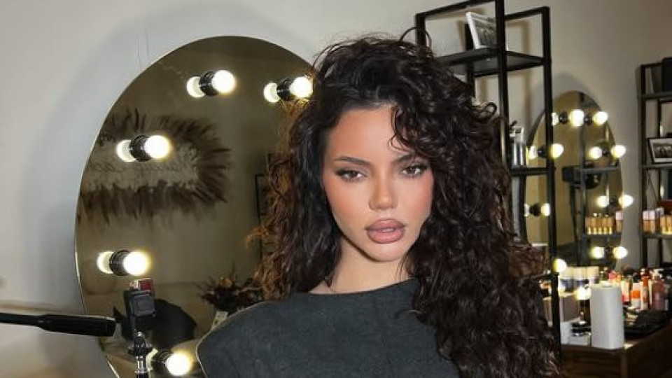 Финалистката Валерия Дакова от "Ергенът 2" се сгоди?