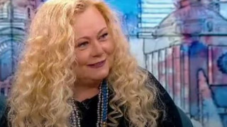 Наталия Симеонова отново гони Денис Ризов, живее при него във Флорида