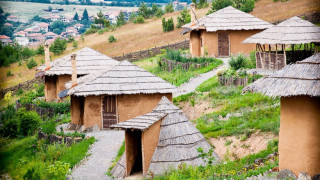 Искате екстремно изживяване? Вашето място е неолитното селище „Тополница“ (Снимки)