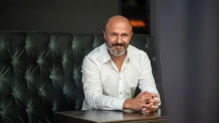 Георги Тошев и Стефан Н. Щерев на екскурзия в Япония с пари от bTV?