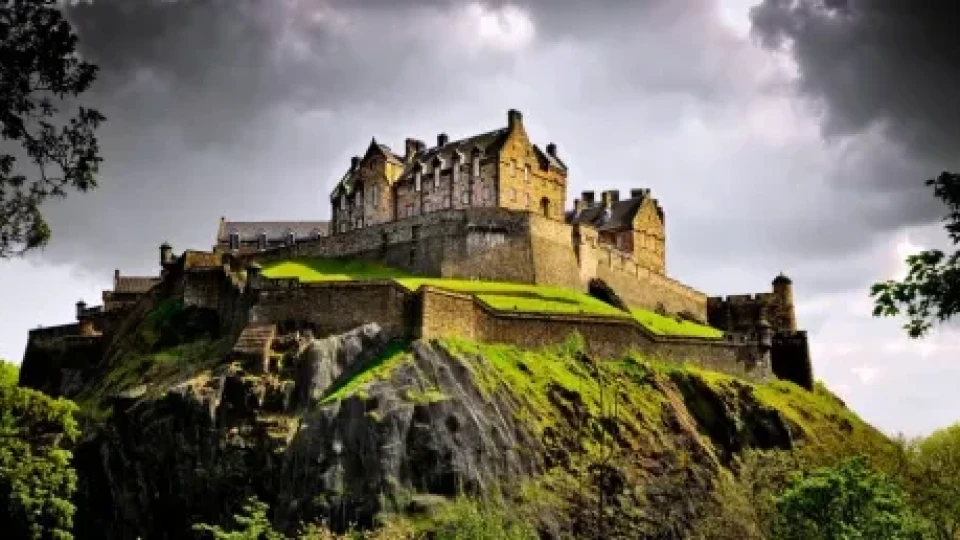 Ако обичате мистериите: Непременно посетете Единбургският замък