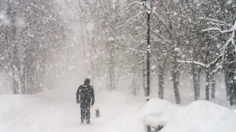 НИМХ предупреди: Следват две много студени утрини с усещане до минус 47 °C
