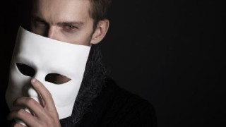 Пазете се от тях! Това са най-лицемерните зодии в целия зодиак