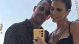 От дебелак до секс символ: Мъжът до Алекс Богданска показа грозното си минало! (ФОТО)