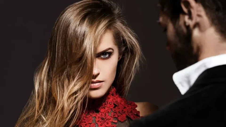 Няма мъж, който да не падне в „капана“ на жените от тези зодии!