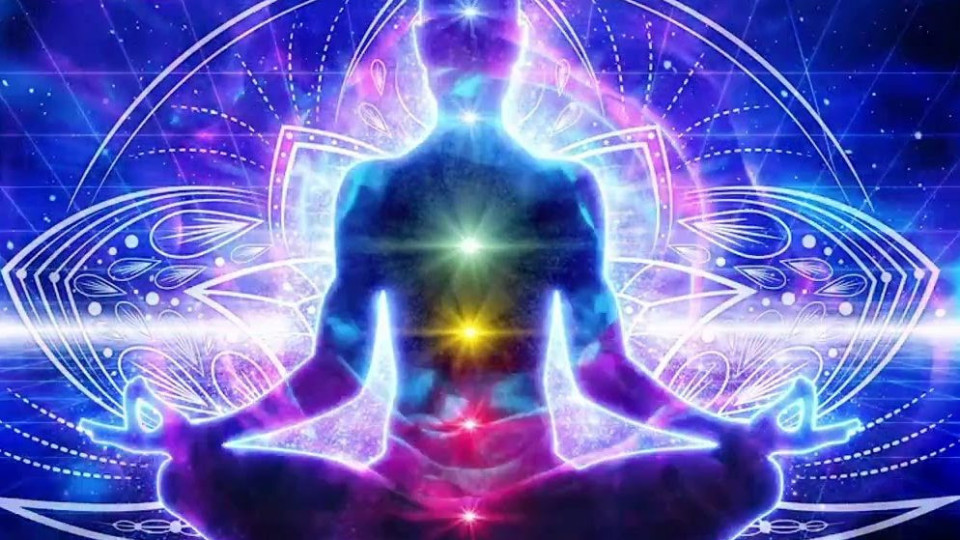 Специалистите в окултното: Освен основните 8, имаме още пет междинни чакри