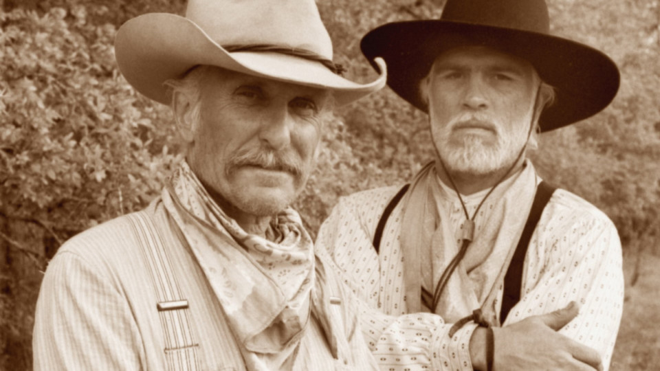 Груб като кален ботуш и естествен като дишането: Дювал създаде своя митология