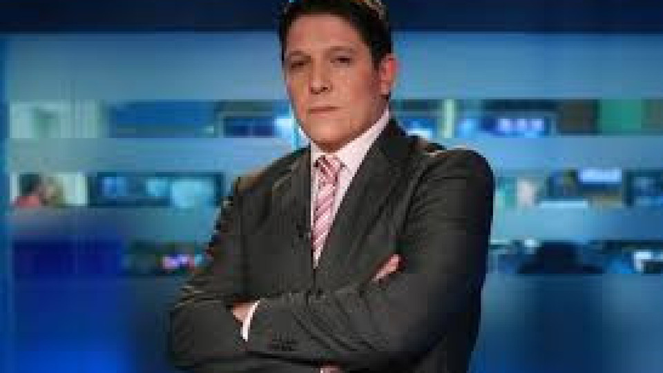 Лукс срещу дългове: Богомил Грозев кара скъпа кола, докато тъстът му трепери за апартамента си