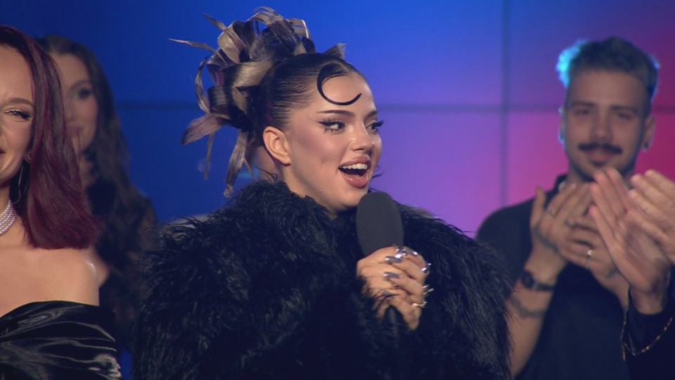 Политика или музика: Какво може да спре Дара по пътя към победата?