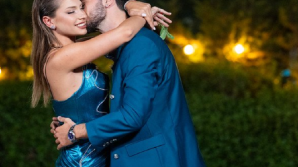 Бисексуалната шахматистка Натали би шута на Орлин Софрониев