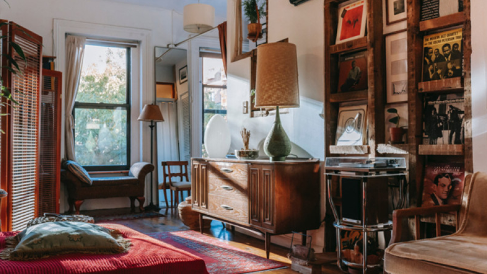 Колкото и невероятно да ви звучи: Мебелите са способни да предсказват бъдещето!