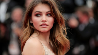 Как "най-красивото момиче на света“ изгради империя от 4,2 милиона долара преди 25-ия си рожден ден?