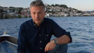 Новинарят Ники Дойнов крие скромно минало зад лъскавия си имидж в телевизията