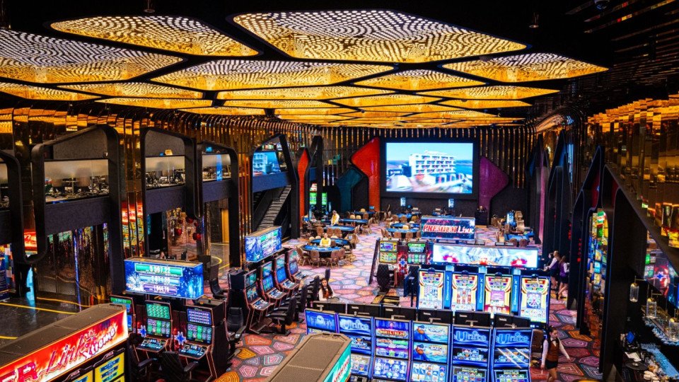 ВХОД СВОБОДЕН! Забавлявай се и яж на корем на ПЪРВАТА НАЦИОНАЛНА СРЕЩА НА КЪСМЕТЛИИТЕ в казино “Мерит Зенит”