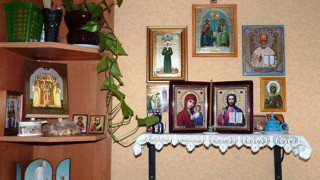 Преди да сложим иконата в дома си! Направете тези важни неща