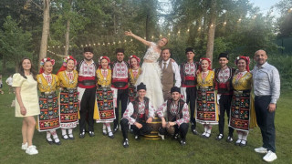 Христо Пъдев и Цветина Петрова взривиха Панчарево с невиждан купон насред боровите гори!
